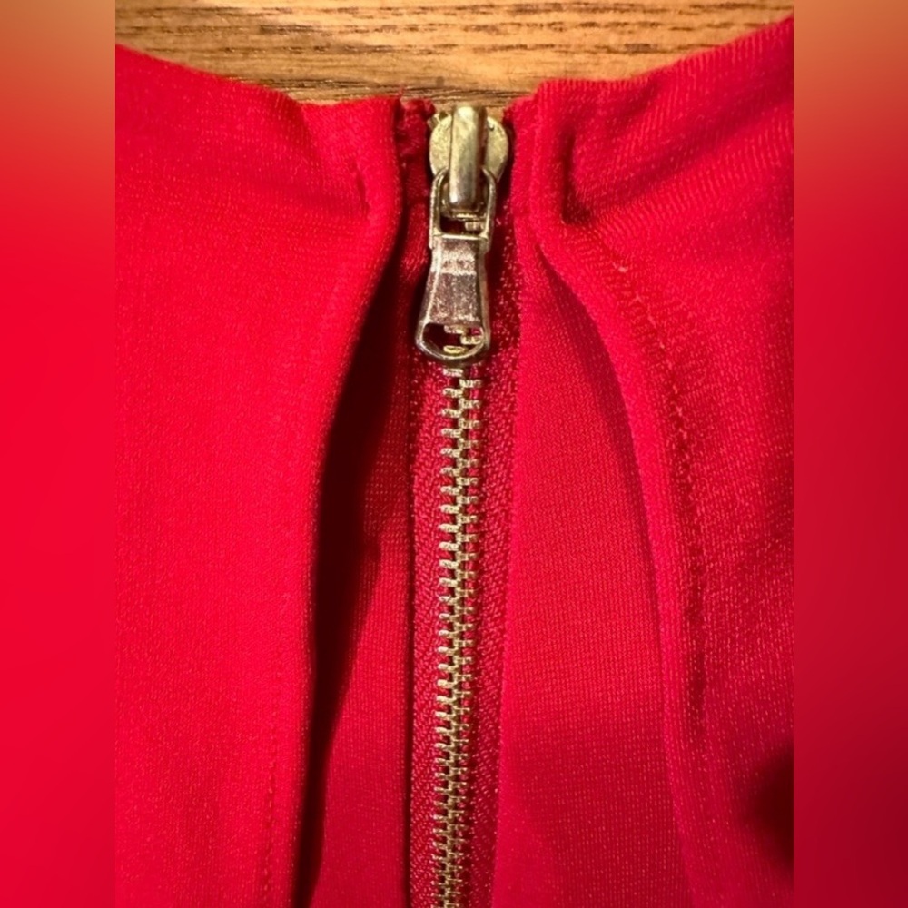Julian Taylor Red Layered Wide Leg Jumpsuit | Size 14 - Picture 6 of 6